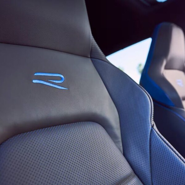 Volkswagen Golf R (13)