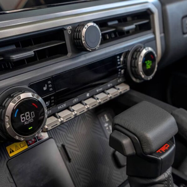 Toyota Tacoma SR (14)