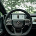Rivian R1S (20)