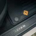 Rivian R1S (7)