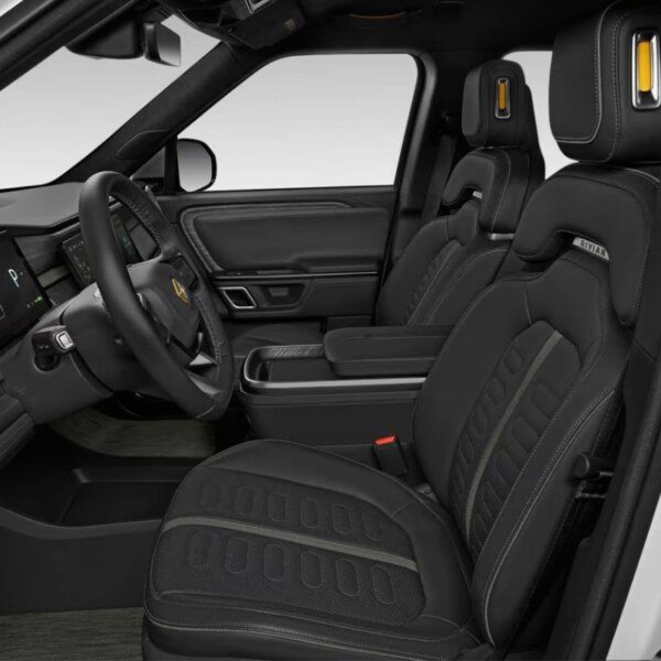 Rivian R1T (16)