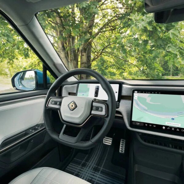 Rivian R1T (23)