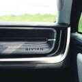 Rivian R1T (7)