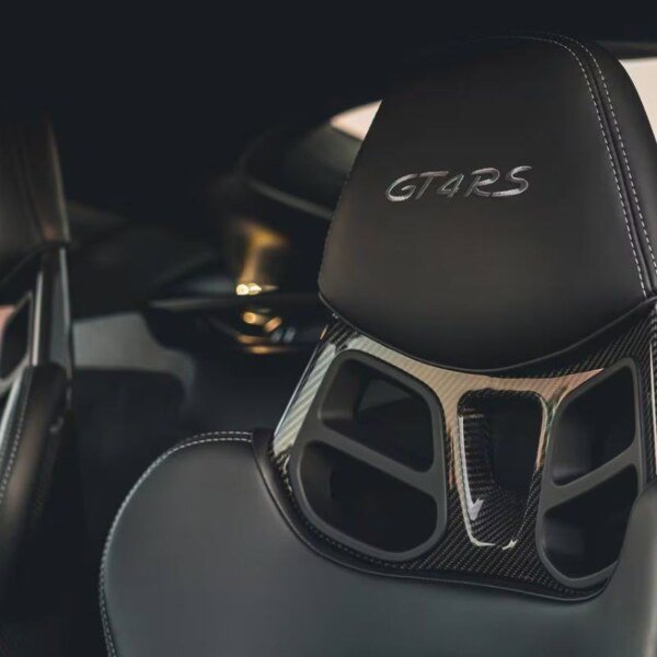 Porsche 718 Cayman GT4 RS (9)