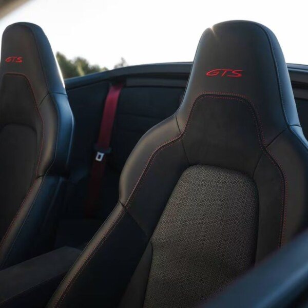 Porsche-911-Hybrid (10)