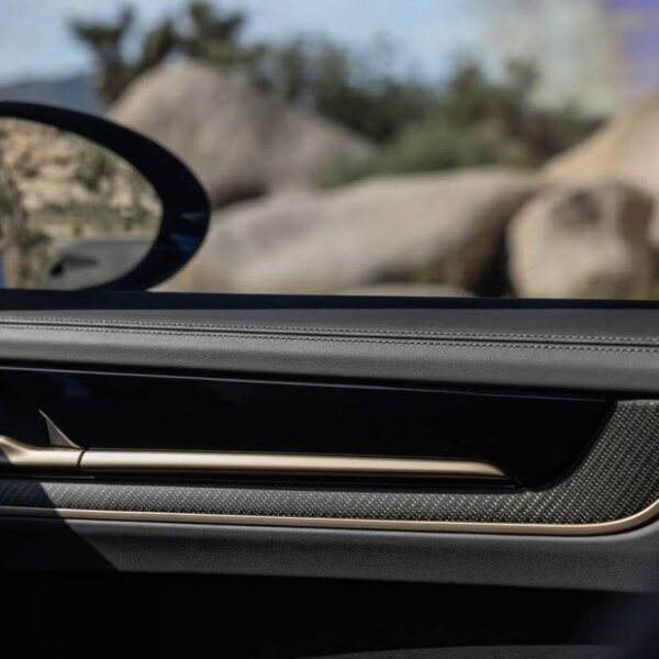 Porsche Cayenne Base (11)