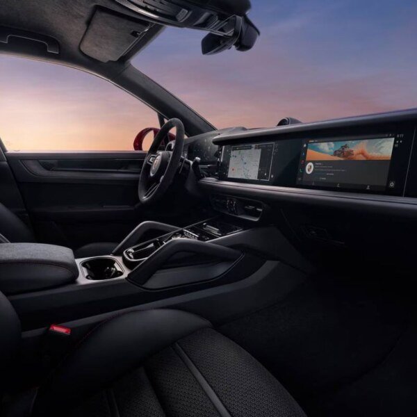 Porsche Cayenne Base (13)