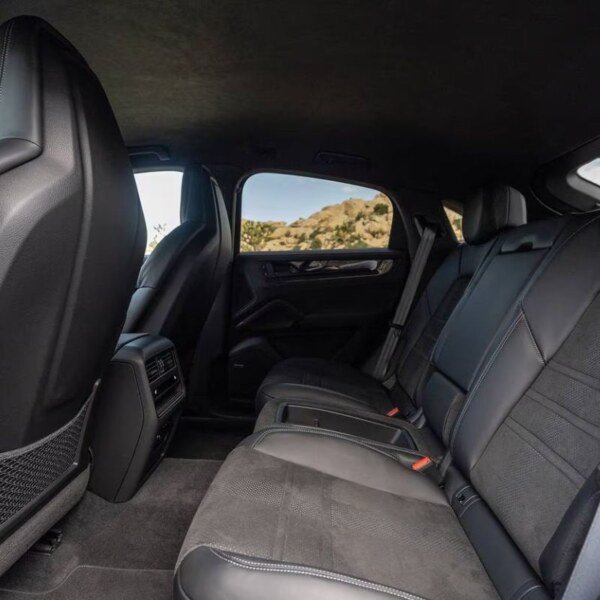 Porsche Cayenne Coupe Plug-in-Hybrid (17)
