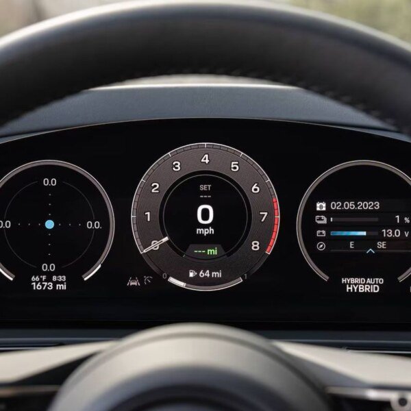 Porsche-Cayenne-Plug-in-Hybrid (12)