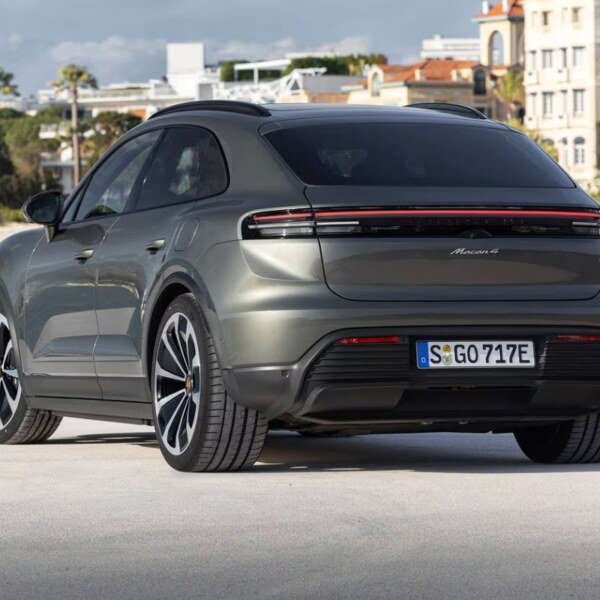 Porsche Macan Electric