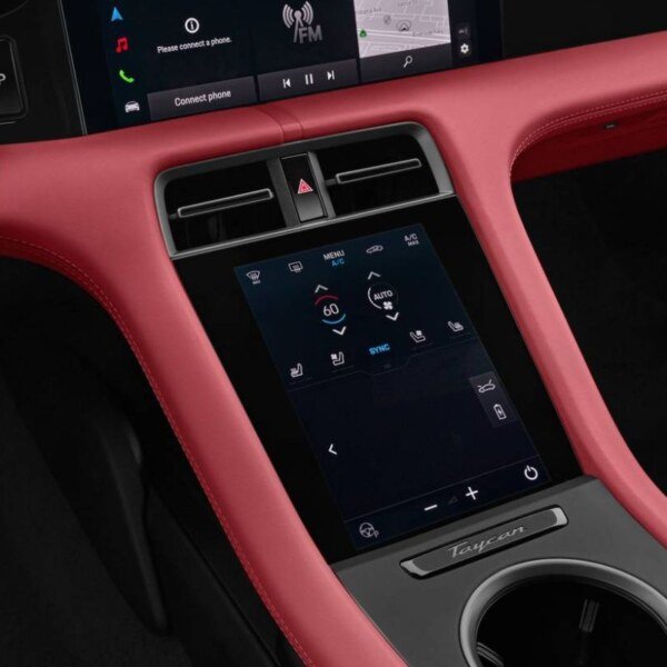 Porsche Taycan Base