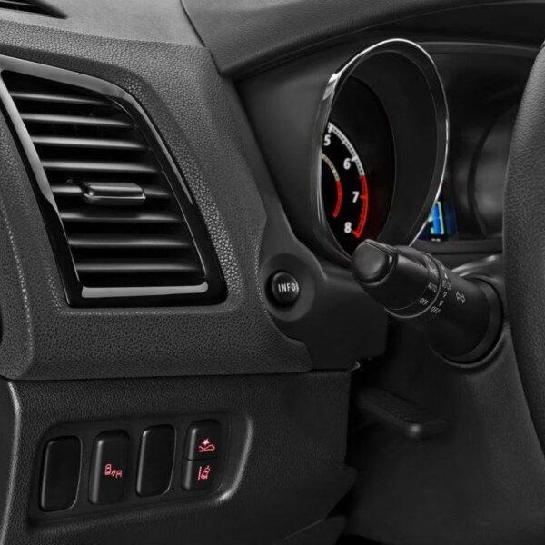 Mitsubishi Outlander Sport