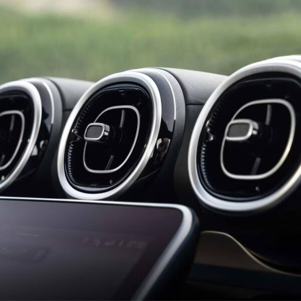 Mercedes-Benz C-Class (14)