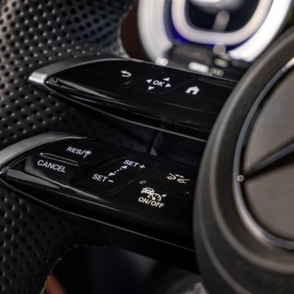 Mercedes-Benz C-Class (7)
