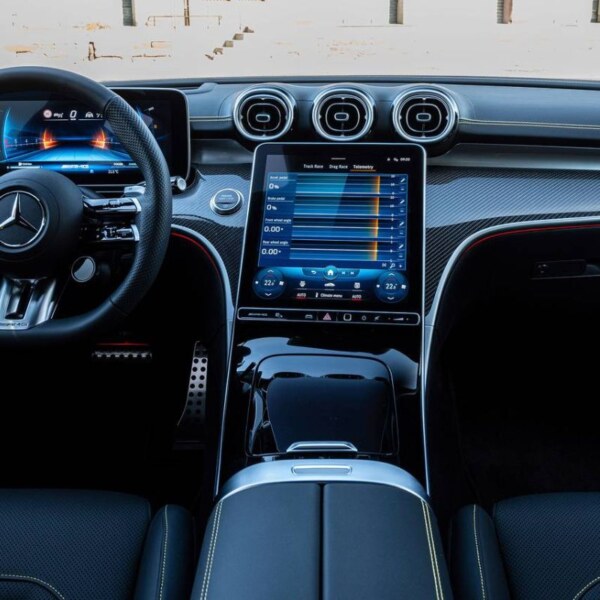 Mercedes-Benz C-Class AMG C 43 (11)