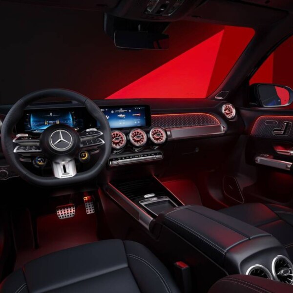 Mercedes-Benz GLB-Class AMG GLB 35 (8)