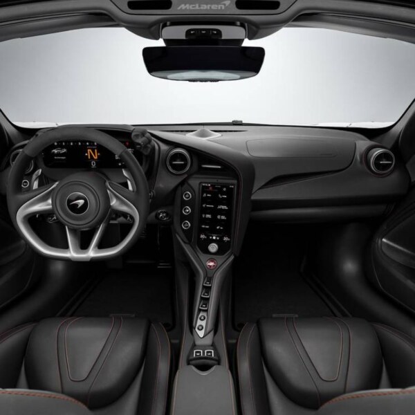 McLaren 750S Spider (4)