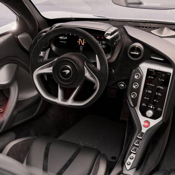 McLaren 750S Spider (6)