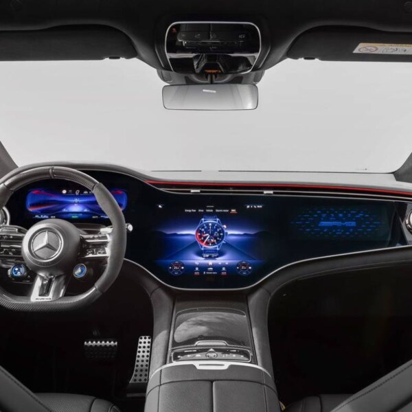 Mercedes-Benz-EQE-AMG® (9)