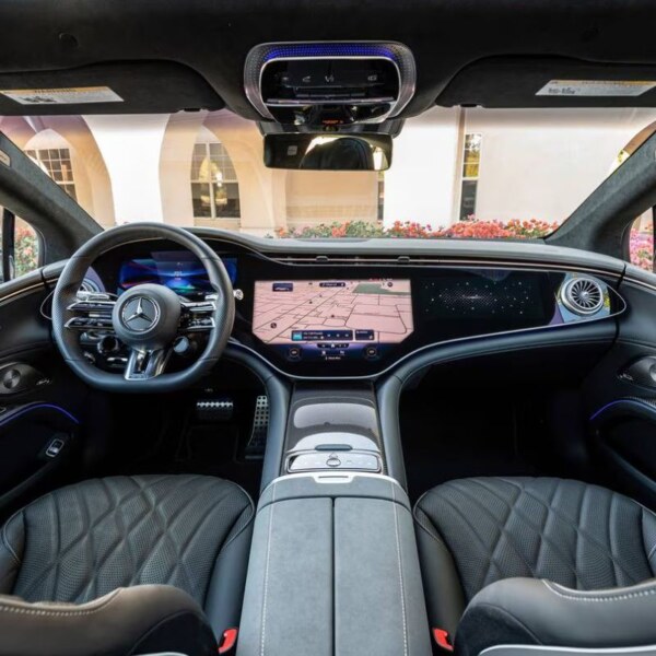 Mercedes-Benz EQS AMG (6)