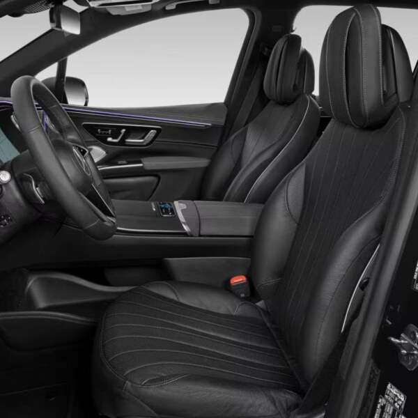 Mercedes-Benz EQS SUV 450+ (4)