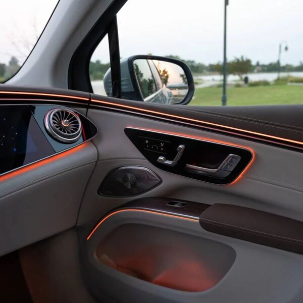 Mercedes-Benz EQS SUV 450 4MATIC (8)