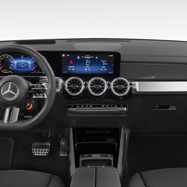 Mercedes-Benz GLB-Class (14)
