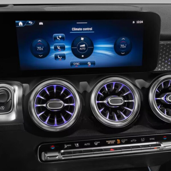 Mercedes-Benz GLB-Class (8)