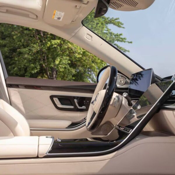 Mercedes-Benz Maybach S 580 4MATIC® (10)