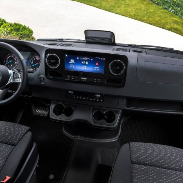 Mercedes-Benz-eSprinter (11)
