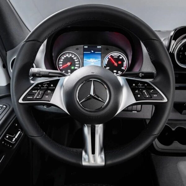 Mercedes-Benz-eSprinter (12)