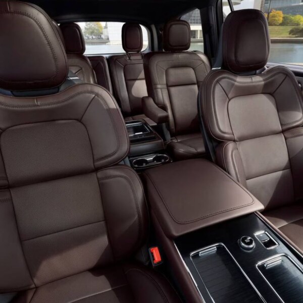 Lincoln Aviator (3)