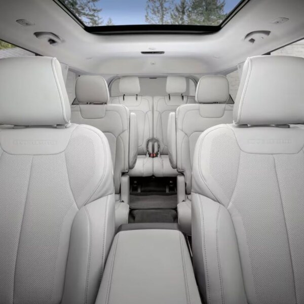 Jeep Grand Cherokee L (4)