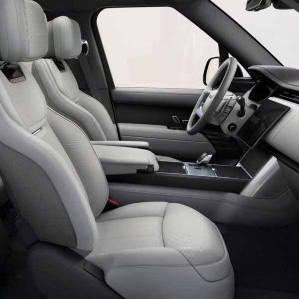 Land Range Rover Plug-in Hybrid (4)