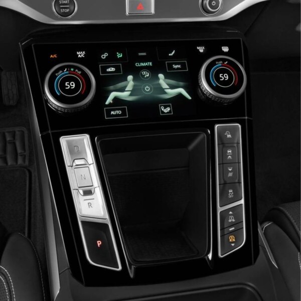 Jaguar I-PACE (7)