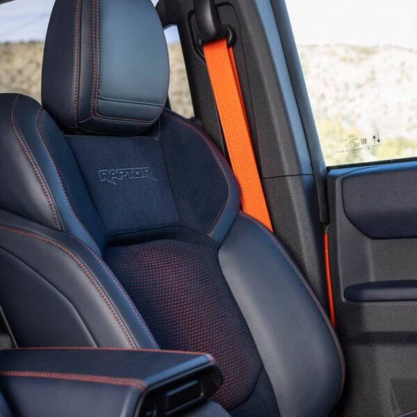 Ford Bronco Raptor (1)