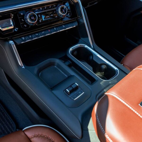 GMC Sierra 2500HD Diesel (1)