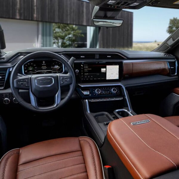 GMC Sierra 3500HD (1)