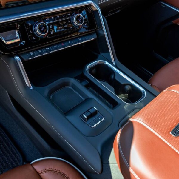 GMC Sierra 3500HD Diesel (4)