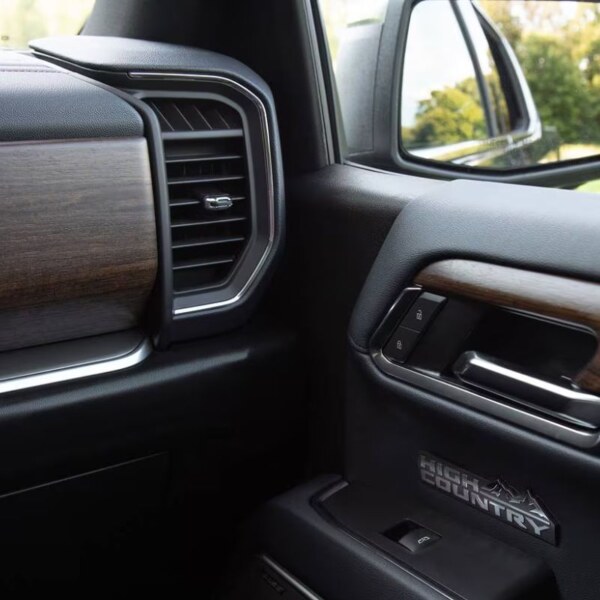 Chevrolet Silverado 1500 Price, Specifications, Review, Feature, Compare (6)