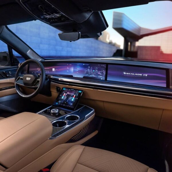 Cadillac ESCALADE IQ (7)