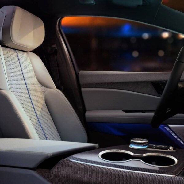 Cadillac OPTIQ Price, Specifications, Review, Feature, Compare (5)