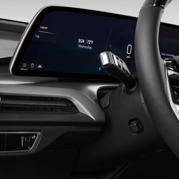 Cadillac VISTIQ Price, Specifications, Review, Feature, Compare (2)